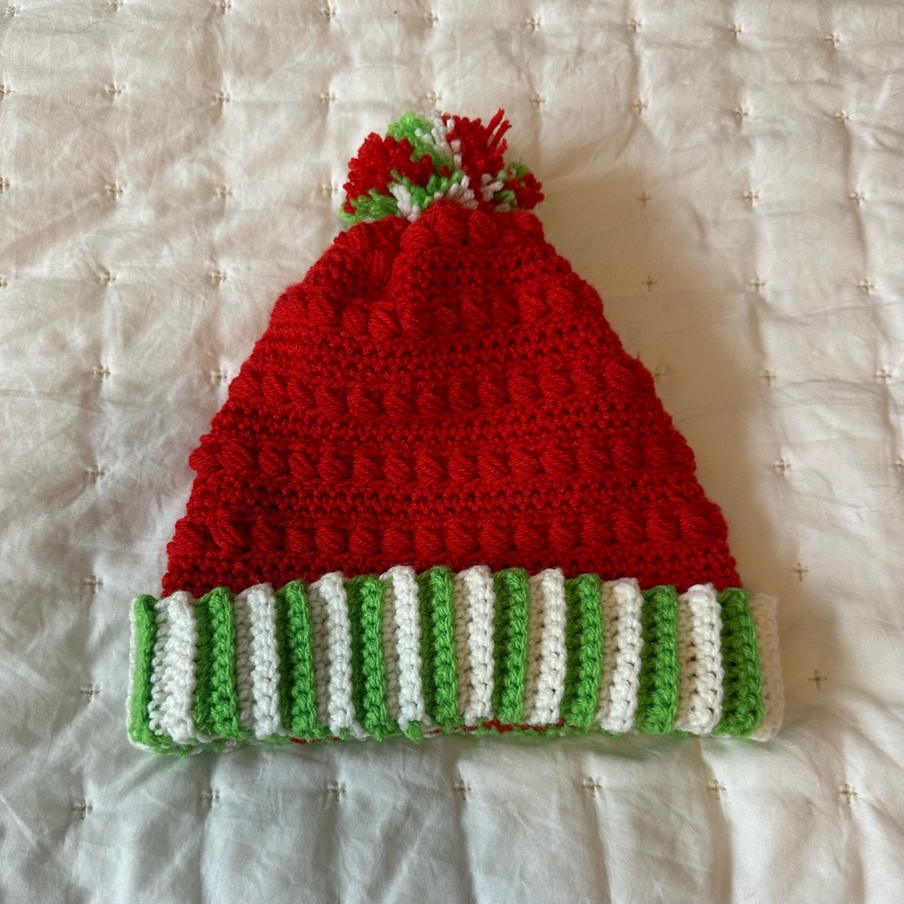 Cozy Red and Green Crochet Pom-Pom Hat handmade NWOT